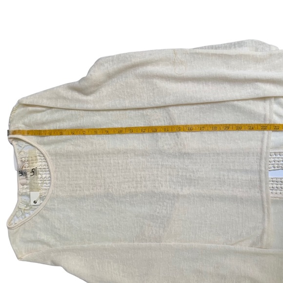 Neutral Pullover Knit Sweater - Picture 12 of 15